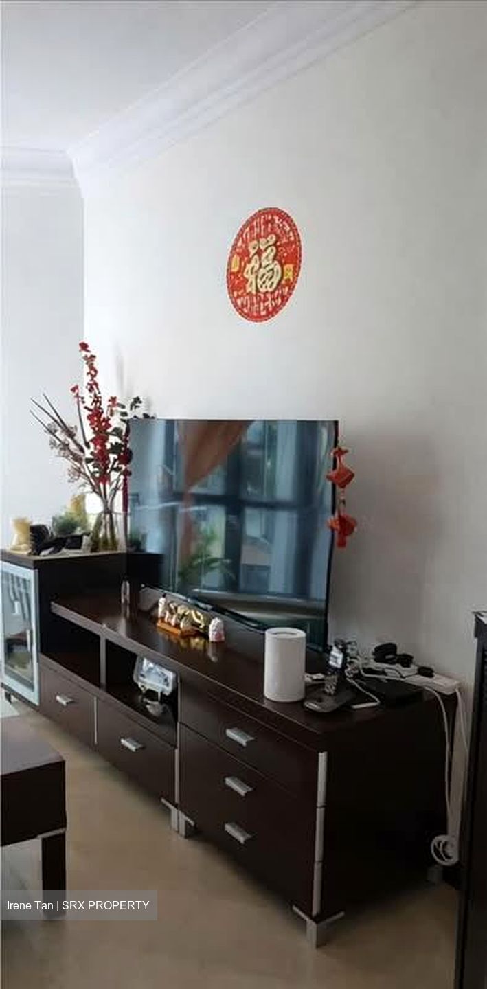 East Meadows (D16), Condominium #537416181